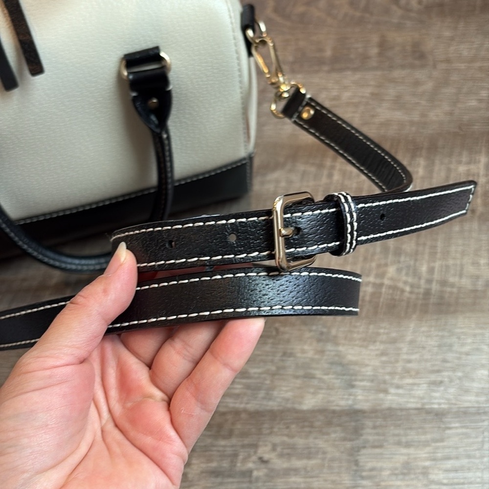 Kate Spade Black and White Satchel - Picture 13 of 14